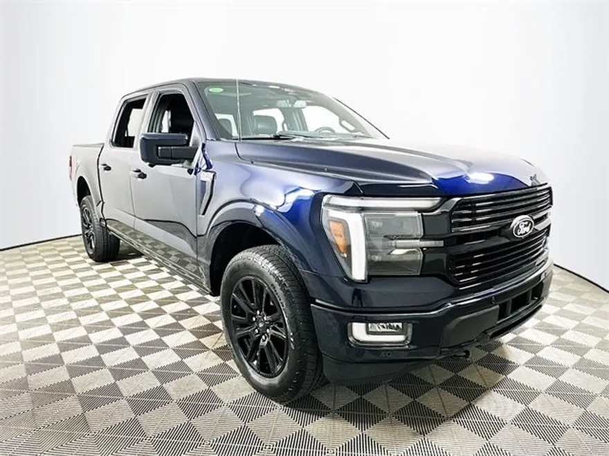 2024 Ford F-150 Platinum photo 1