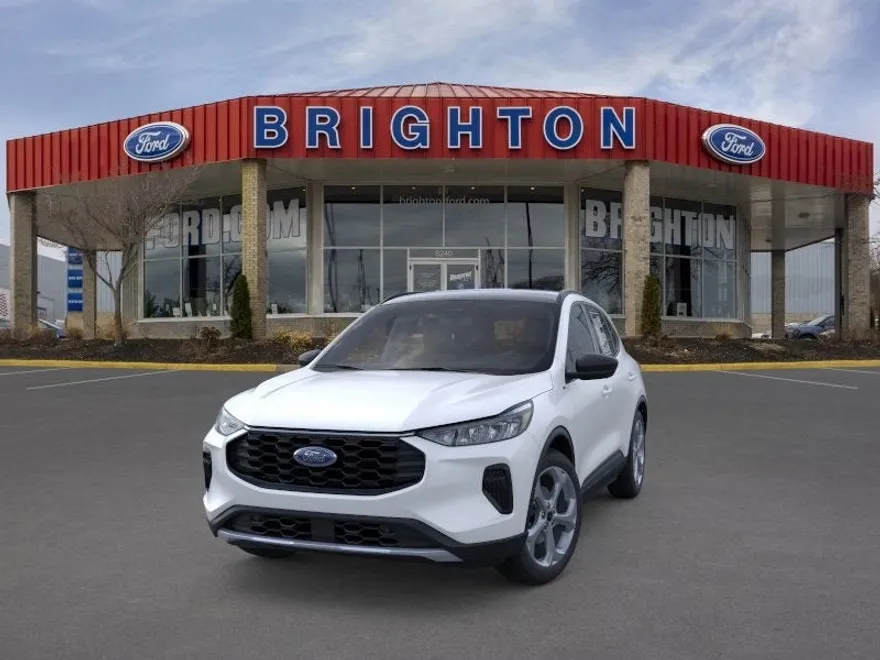 2025 Ford Escape ST-Line photo 1