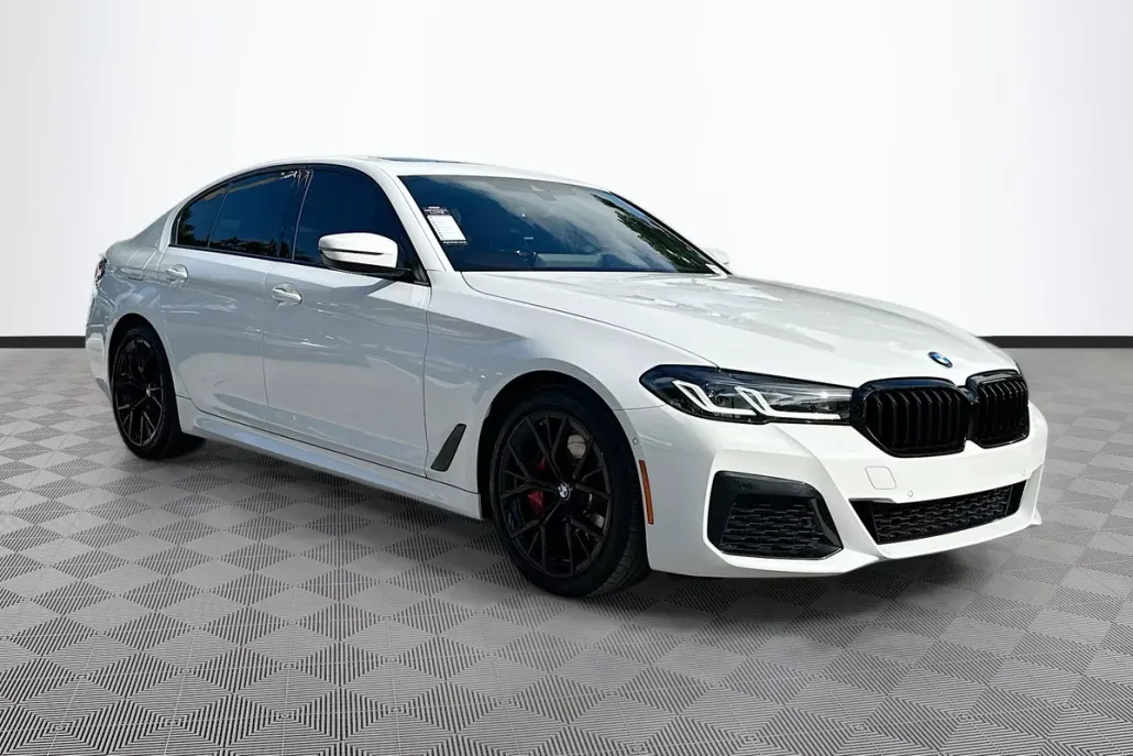 2023 Bmw 530i photo 1