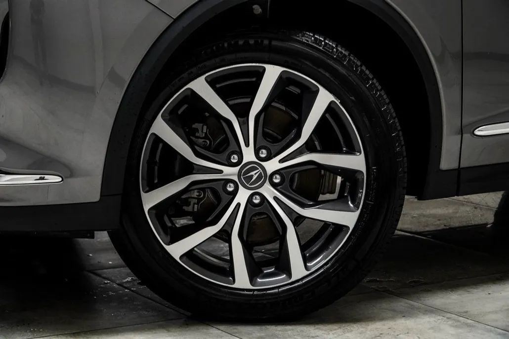 2024 Acura MDX Technology photo 1