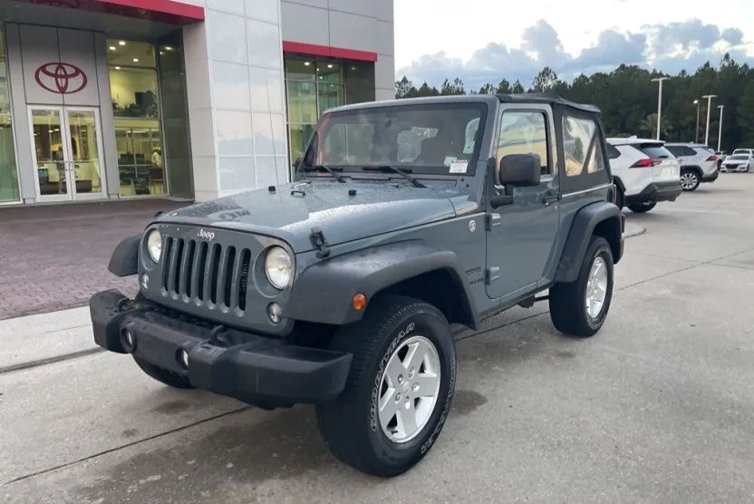 2014 Jeep Wrangler Sport photo 1