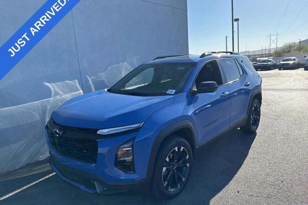 2025 Chevrolet Equinox RS photo 1