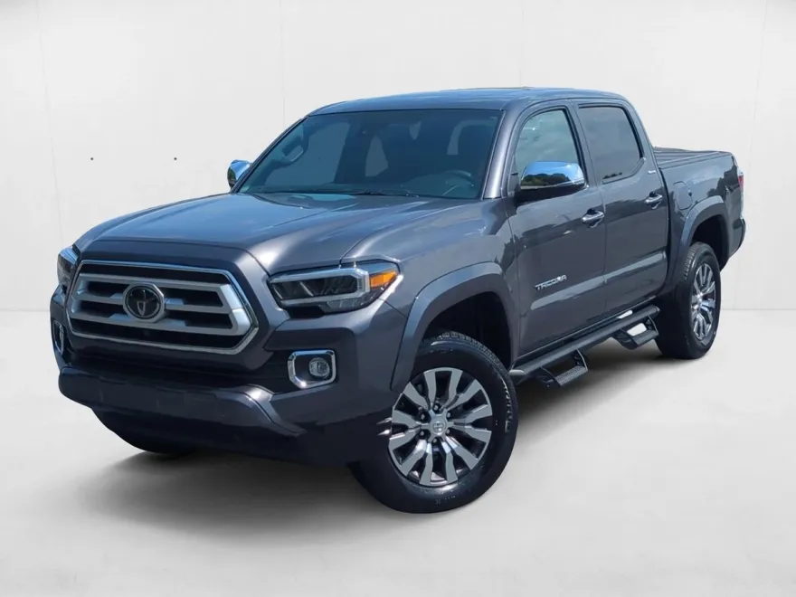 2023 Toyota Tacoma Limited V6 photo 1