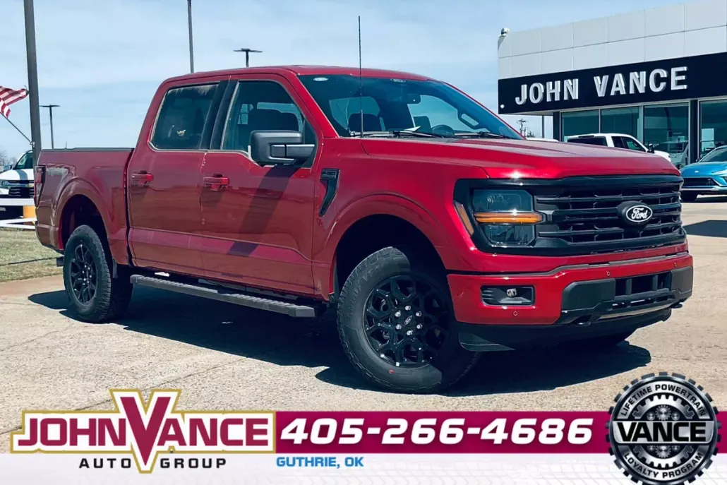 2025 Ford F-150 XLT photo 1