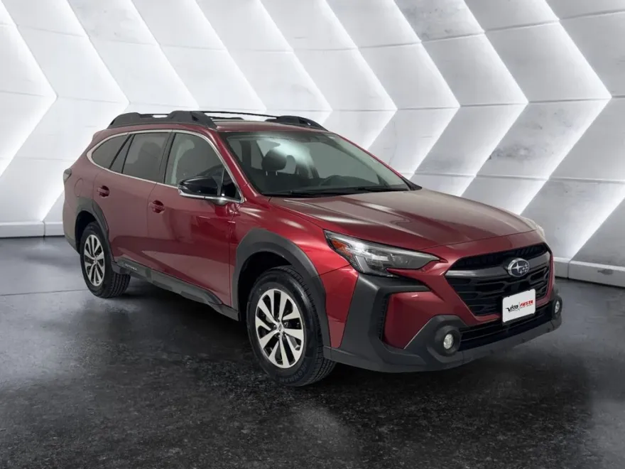 2024 Subaru Outback Premium photo 1