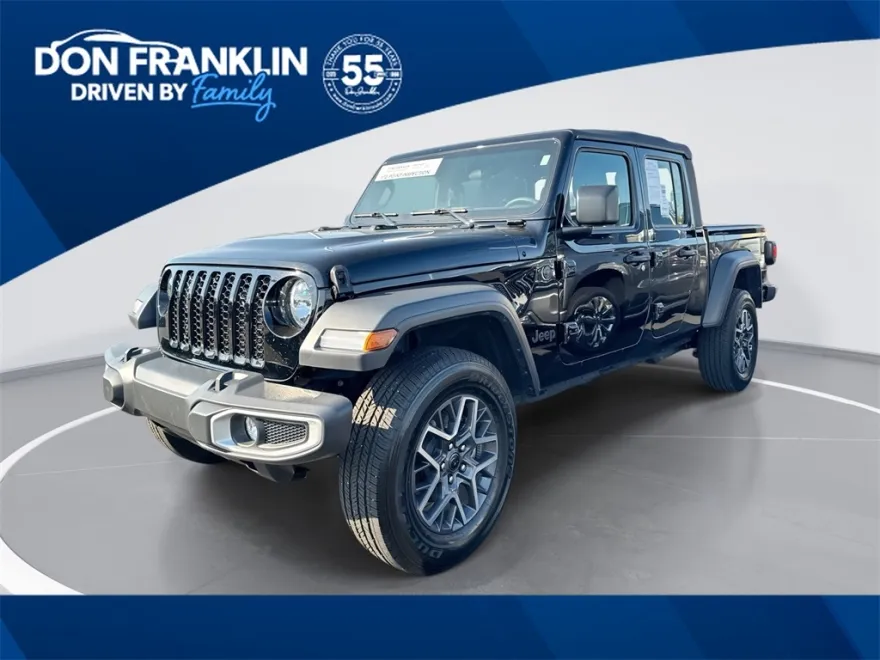 2023 Jeep Gladiator Sport photo 1