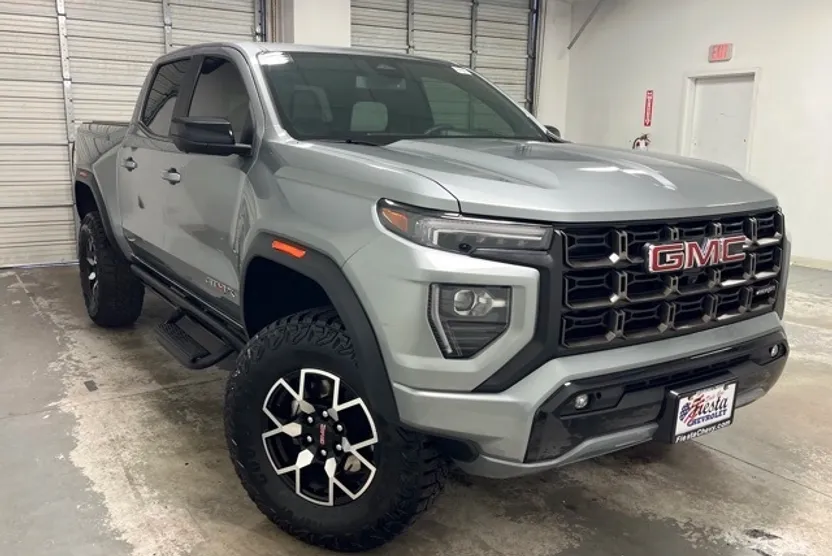 2023 Gmc Canyon AT4X photo 1