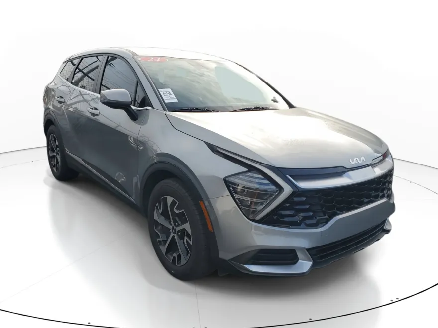 2024 Kia Sportage EX photo 1