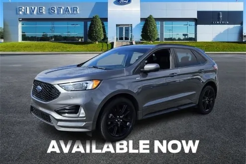 2022 Ford Edge ST photo 3