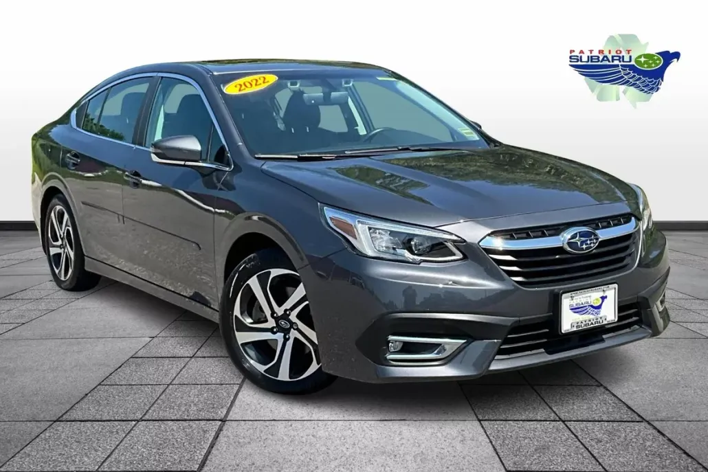 2022 Subaru Legacy Limited photo 1