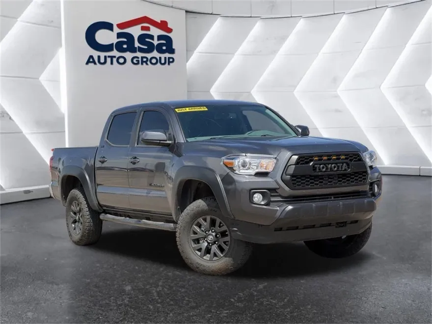 2023 Toyota Tacoma SR5 V6 photo 1