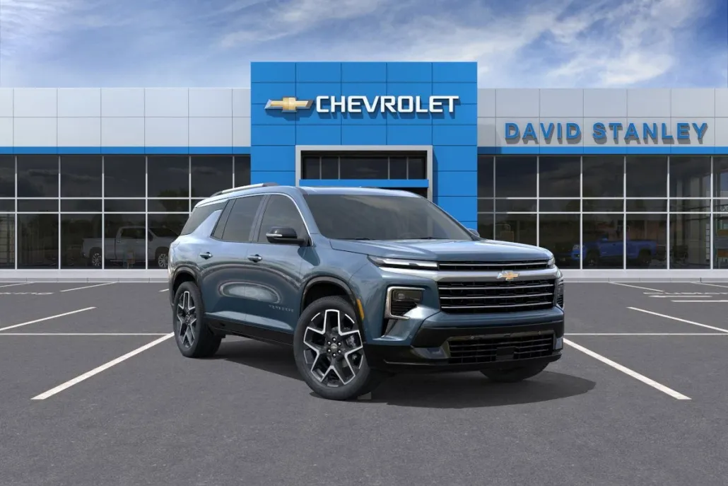 2026 Chevrolet Traverse High Country photo 1