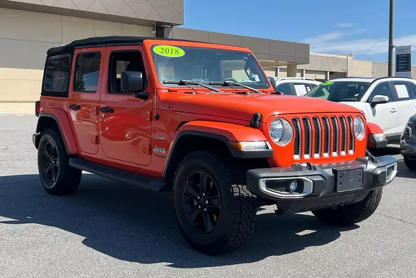 2018 Jeep Wrangler Unlimited Sahara photo 1