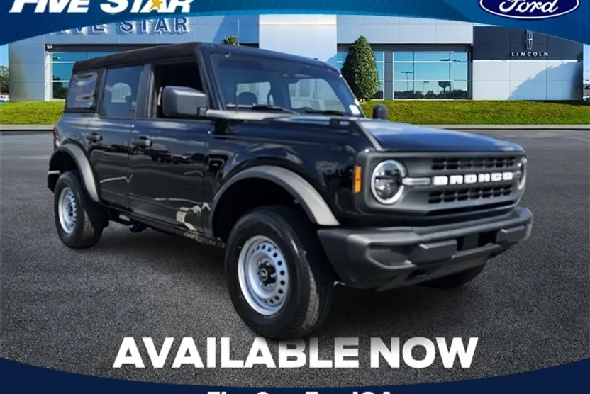 2025 Ford Bronco Base photo 1
