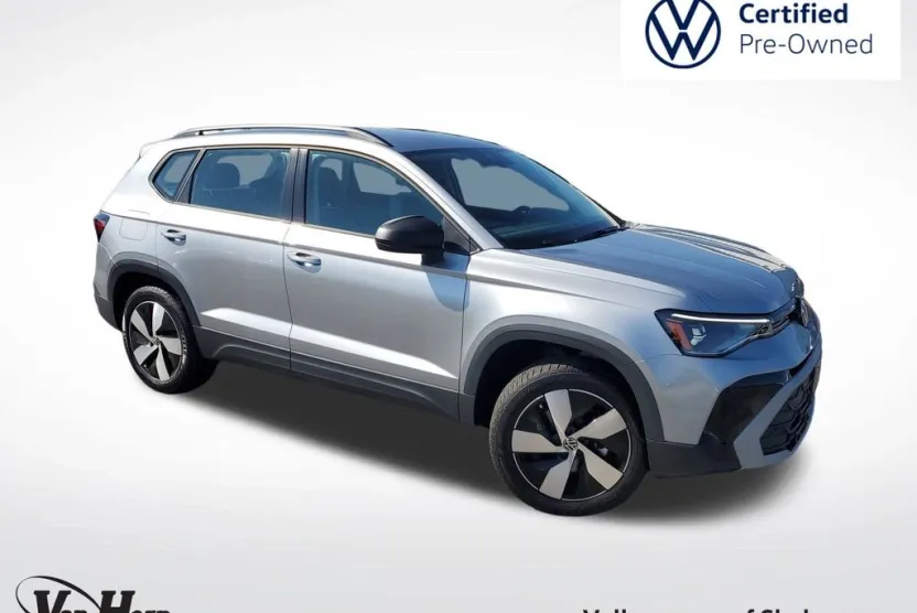 2025 Volkswagen Taos S photo 1