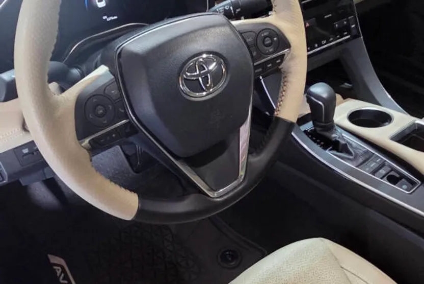 2019 Toyota Avalon XLE XSE Touring Limited photo 1