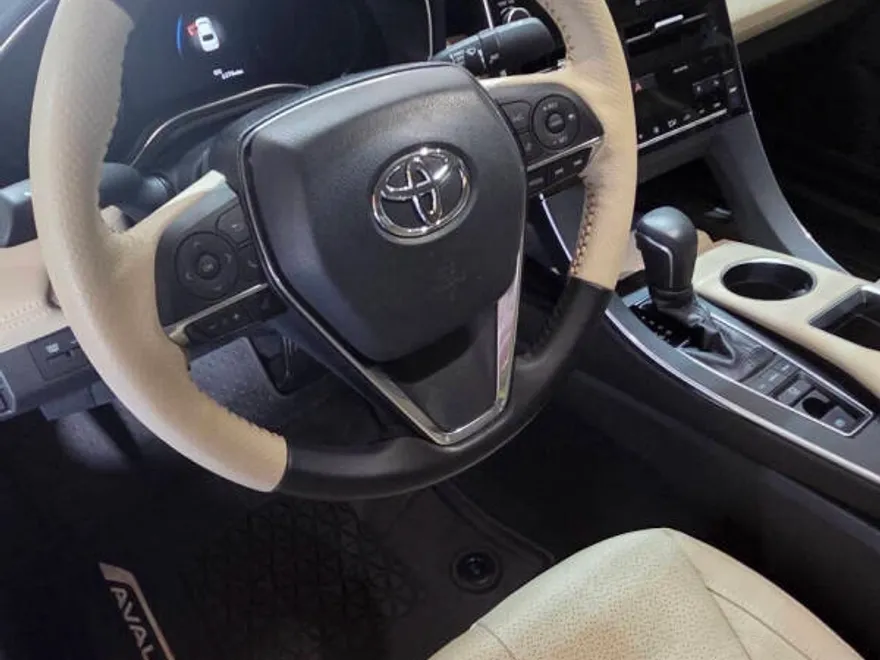 2019 Toyota Avalon XLE XSE Touring Limited photo 1
