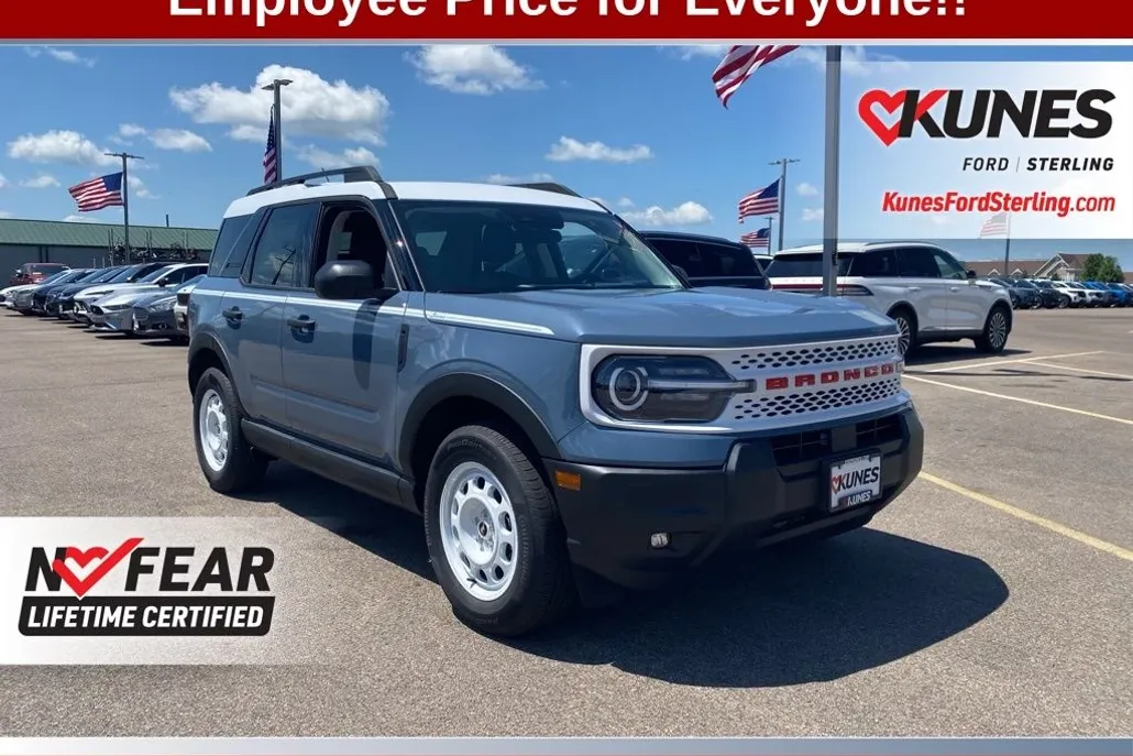 2025 Ford Bronco Sport Heritage photo 1