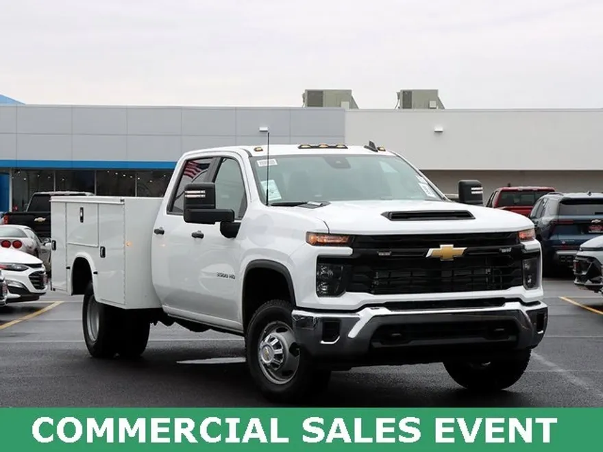 2025 Chevrolet Silverado 3500HD Work Truck photo 1