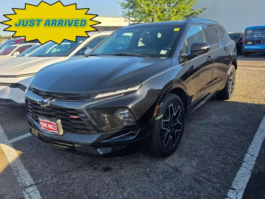 2023 Chevrolet Blazer RS photo 1