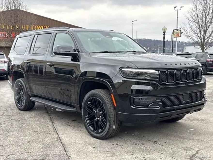 2025 Jeep Wagoneer Carbide Series II photo 1