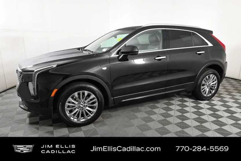 2025 Cadillac XT4 Premium Luxury photo 1