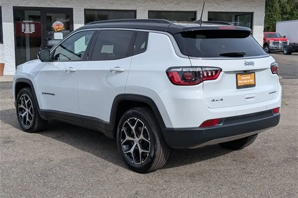 2024 Jeep Compass Limited photo 1