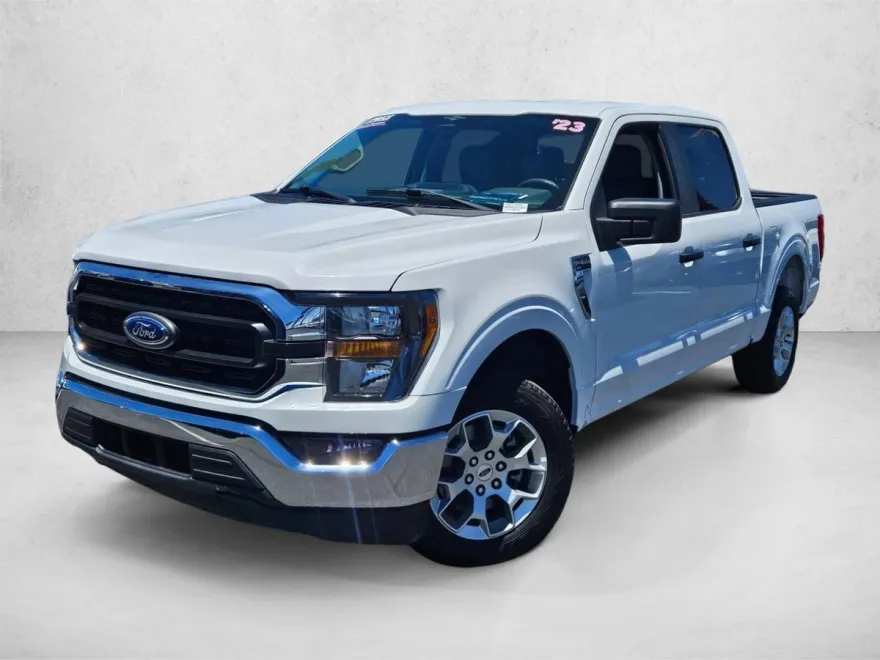 2023 Ford F-150 XLT photo 1