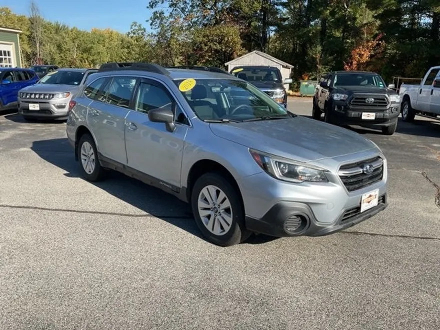 2018 Subaru Outback 2.5i photo 1