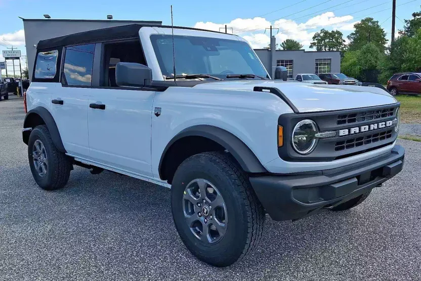 2025 Ford Bronco Big Bend photo 1