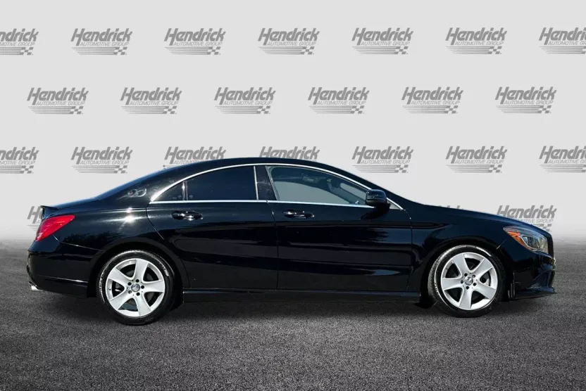 2015 Mercedes Benz CLA 250 photo 1