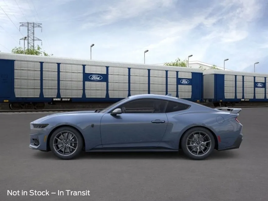 2025 Ford Mustang Dark Horse photo 1