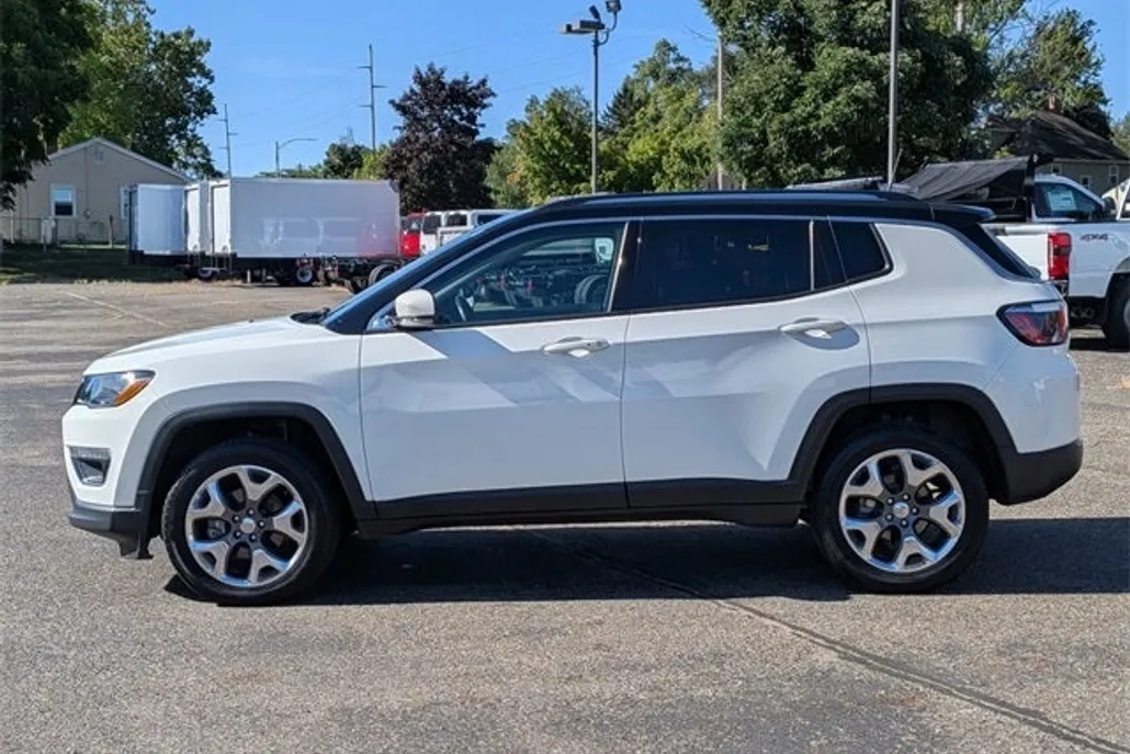 2021 Jeep Compass Limited photo 1