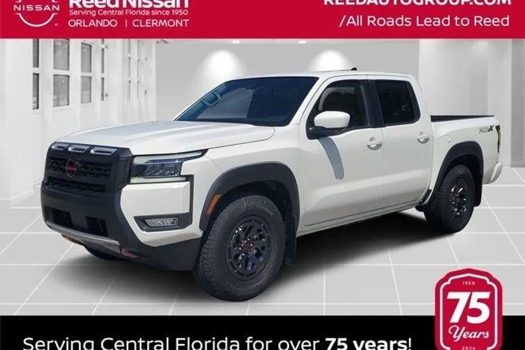 2025 Nissan Frontier Crew Cab PRO-X photo 1