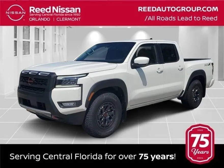 2025 Nissan Frontier Crew Cab PRO-X photo 1