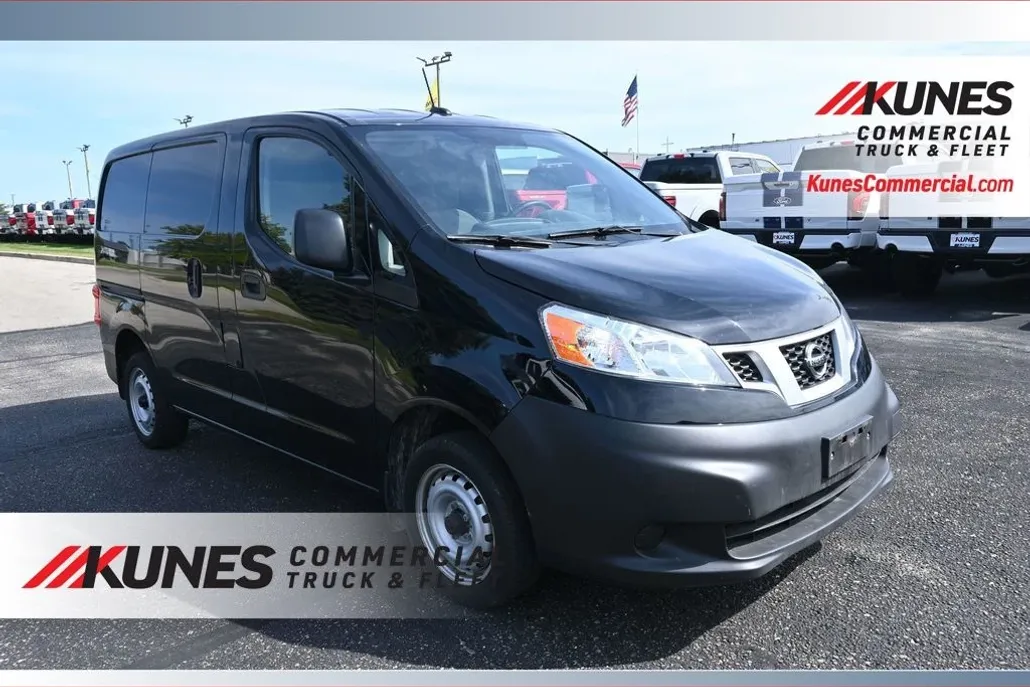 2020 Nissan NV200 S photo 1