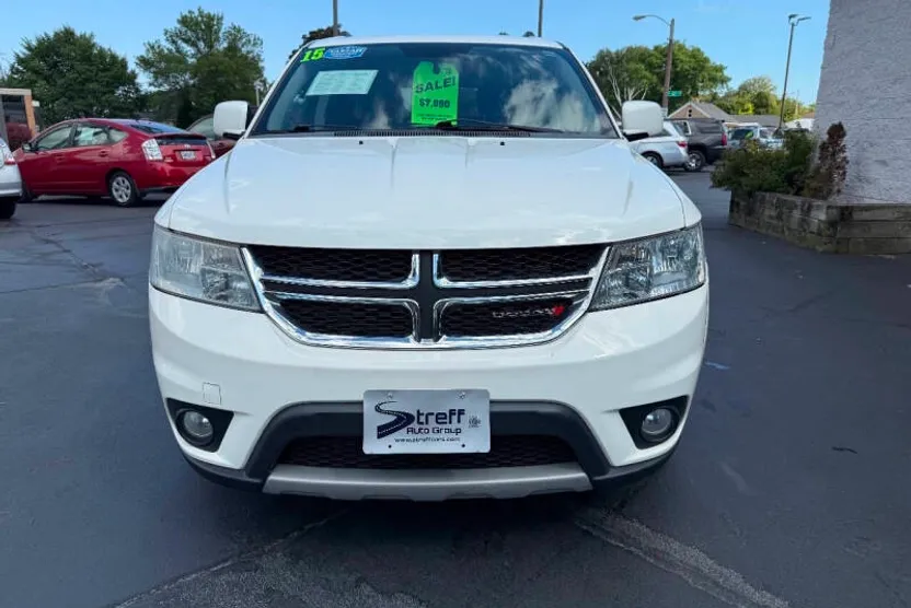 2015 Dodge Journey SXT photo 1