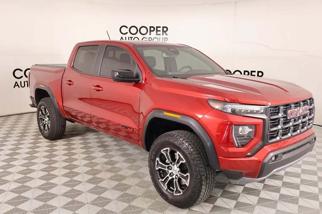 2024 Gmc Canyon AT4 photo 1