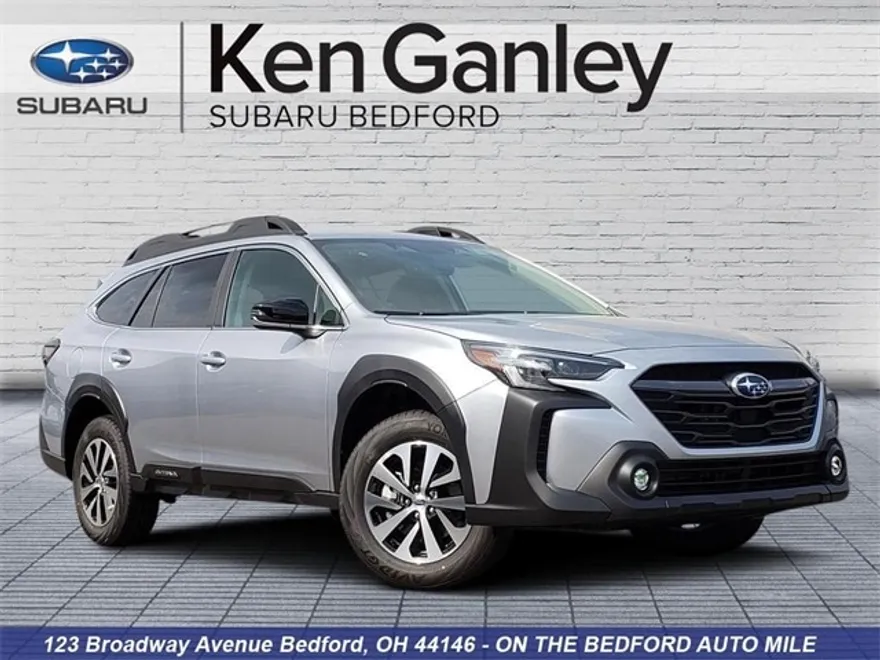 2025 Subaru Outback Premium photo 1