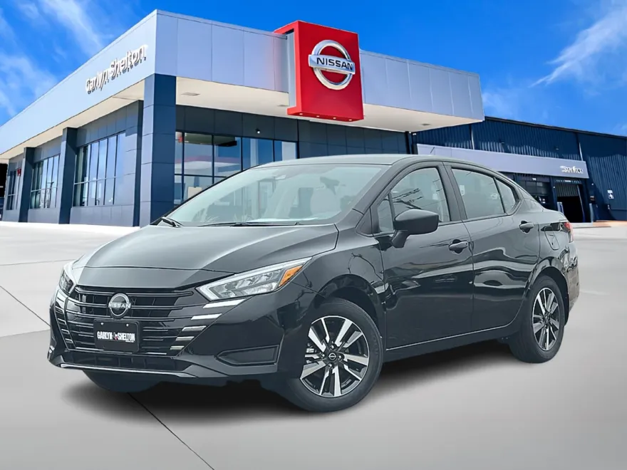 2025 Nissan Versa S photo 1