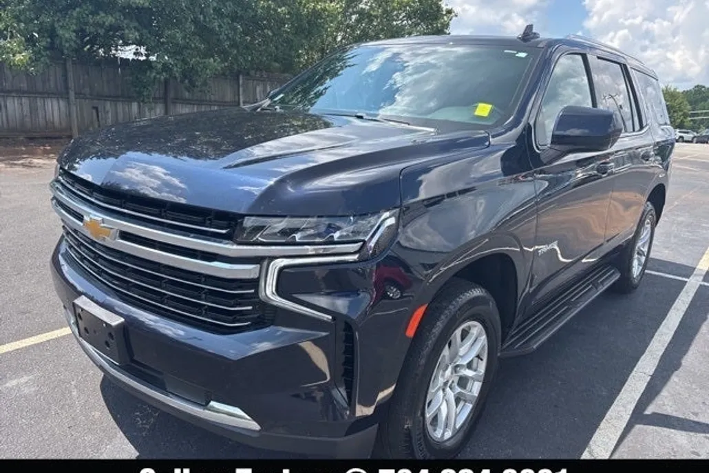2023 Chevrolet Tahoe LT photo 1