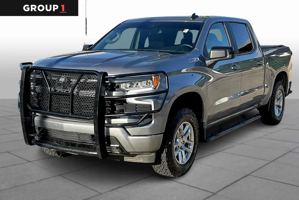2024 Chevrolet Silverado 1500 RST photo 1