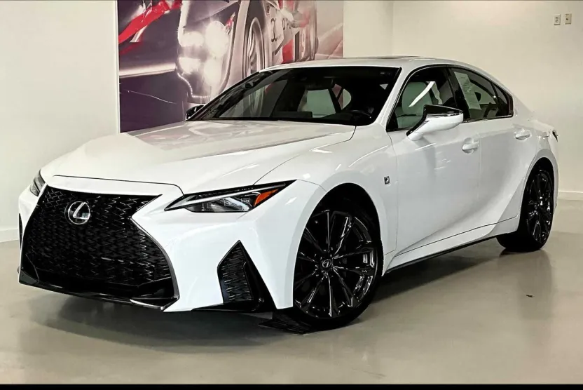 2023 Lexus IS 350 F SPORT photo 1
