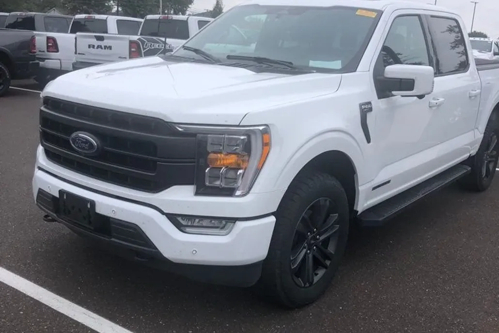 2023 Ford F-150 Lariat photo 1