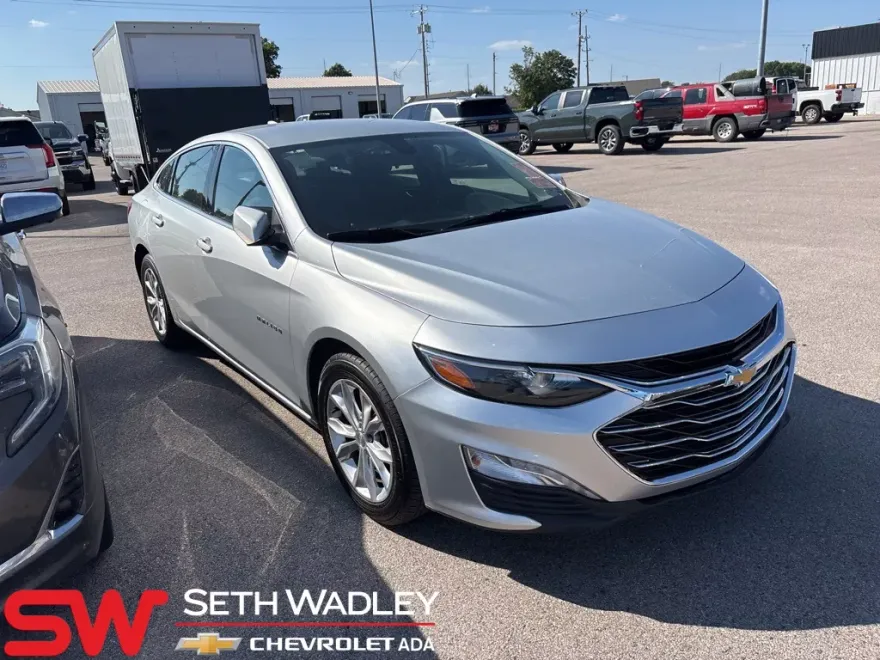 2020 Chevrolet Malibu 1LT photo 1