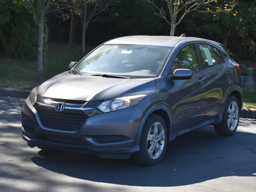 2016 Honda HR-V LX photo 1