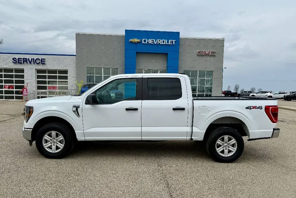 2023 Ford F-150 XLT photo 1