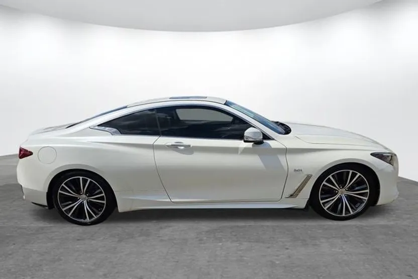 2019 Infiniti Q60 3.0t Luxe photo 1