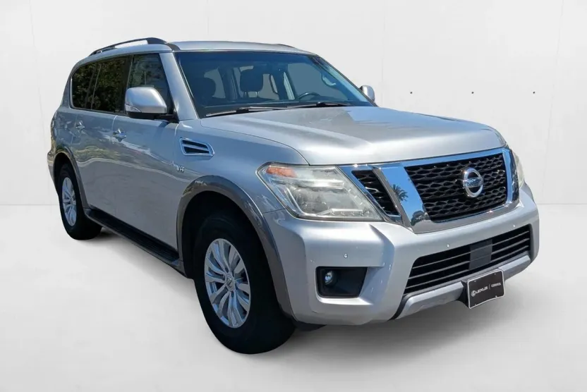 2017 Nissan Armada SV photo 1