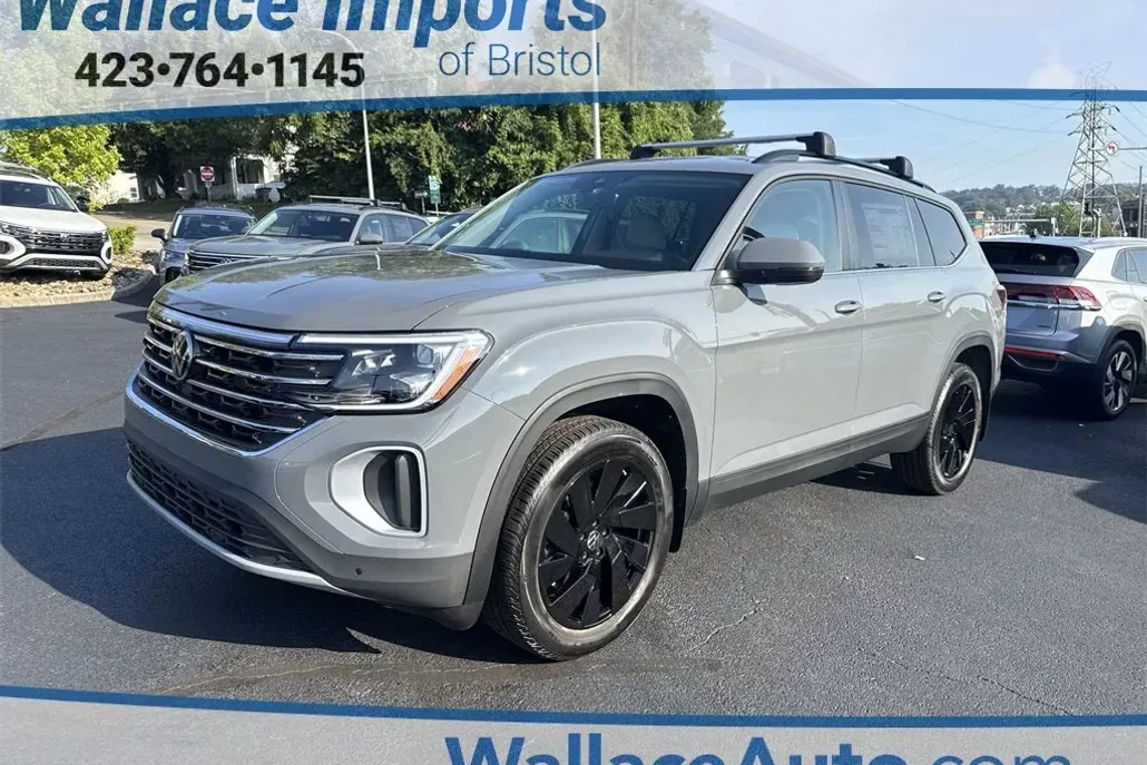 2026 Volkswagen Atlas SE Technology photo 1